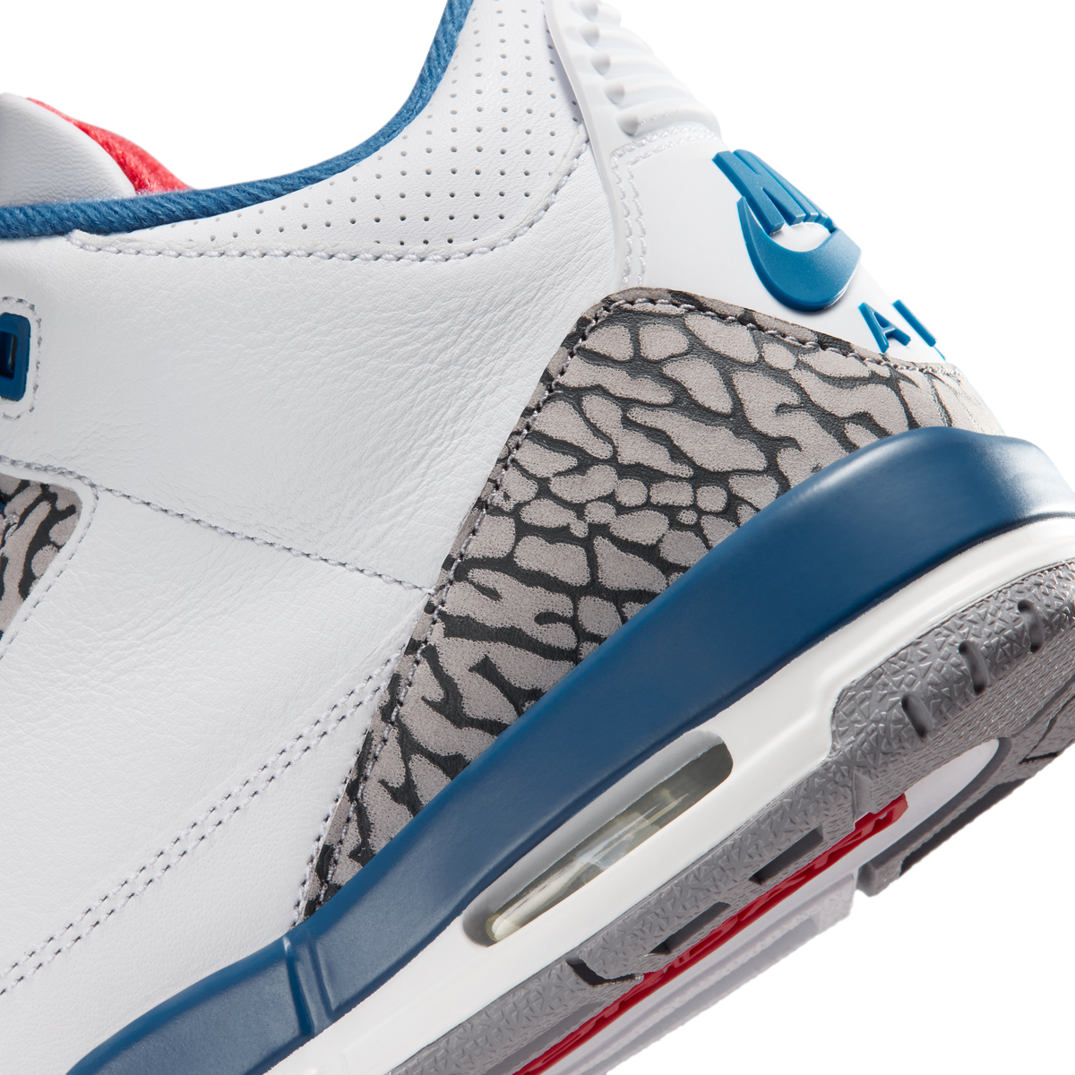 Air Jordan 3 Retro "True Blue" סניקרס