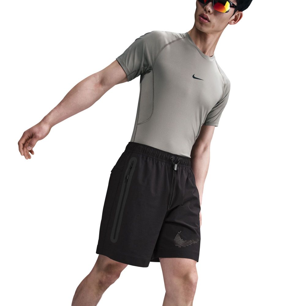 TECH WOVEN מכנסיים קצרים
