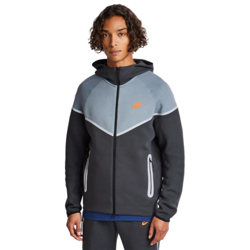 SPORTSWEAR TECH FLEECE WINDRUNNER קפוצ'ון